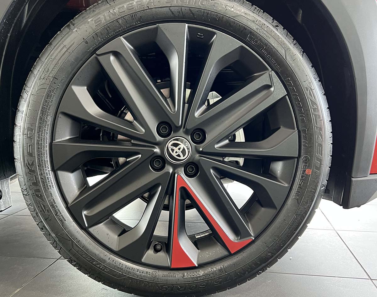 Toyota Toyota Aygo X: fino al 31 Gennaio 2023 tua da 119 € al mese Toyota Aygo X cerchi in lega pneumatici