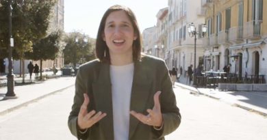 Elly Schlein eletta Segretaria del Partito Democratico. Sara Battisti: «Sappia tenere unito il PD» Elly Schlein