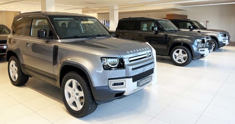 Land Rover Defender: tua da 500 € al mese con Leasing+