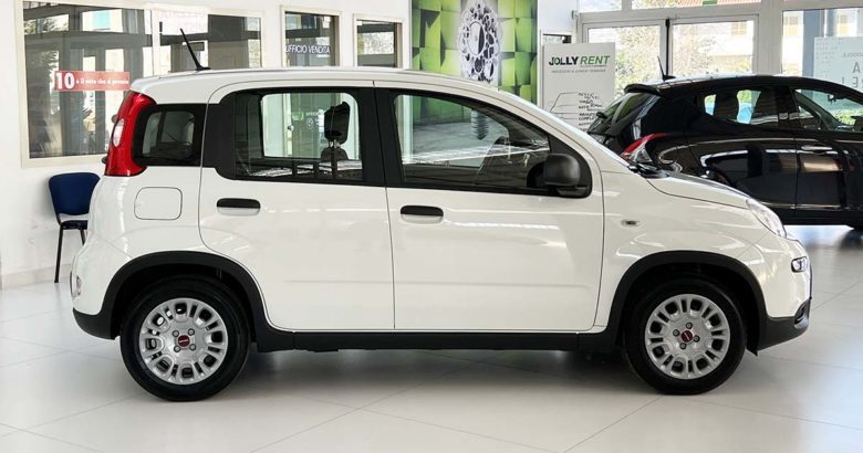 Fiat Panda: fino al 31 Marzo 2023 tua da 129 € al mese con finanziamento e permuta