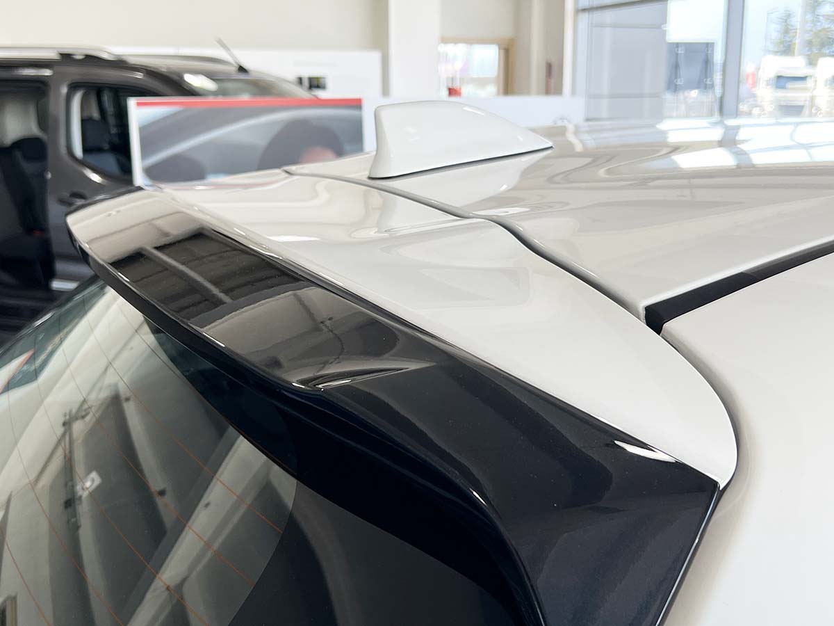 Toyota Yaris: fino al 31 Marzo 2023 tua da Toyota Yaris spoiler posteriore