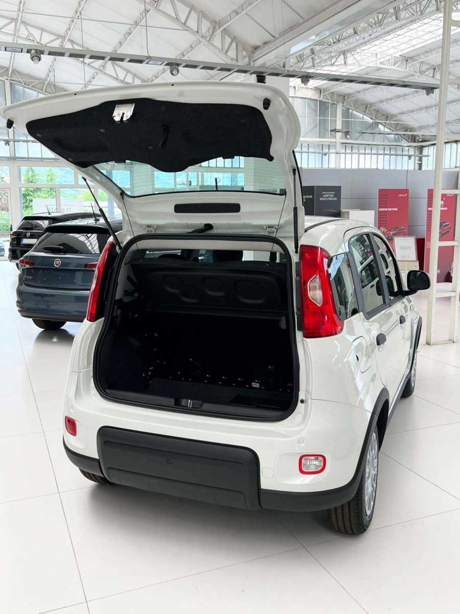 Fiat Panda: tua da 99 € al mese fino al 31 Maggio 2023 Fiat Panda bagagliaio