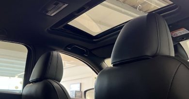 Mazda CX interni sedili tettino apribile