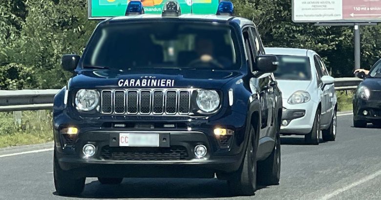 Resistenza a pubblico ufficiale possesso di stupefacenti: 27enne nei guai Carabinieri Frosinone