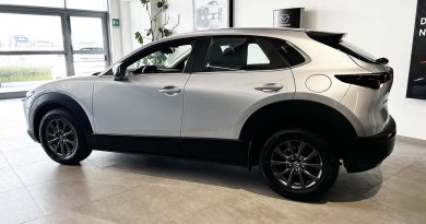 Mazda CX-30 M-Hybrid: scoprila in pronta consegna da Jolly Automobili MAZDA CX