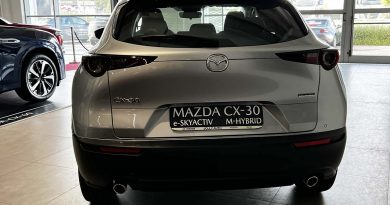 Mazda CX-30 M-Hybrid: scoprila in pronta consegna da Jolly Automobili MAZDA CX