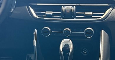 Alfa Romeo Giulia Q4 Tributo Italiano: fino al 31 marzo 2024 tua da 450 euro al mese Alfa Romeo Giulia