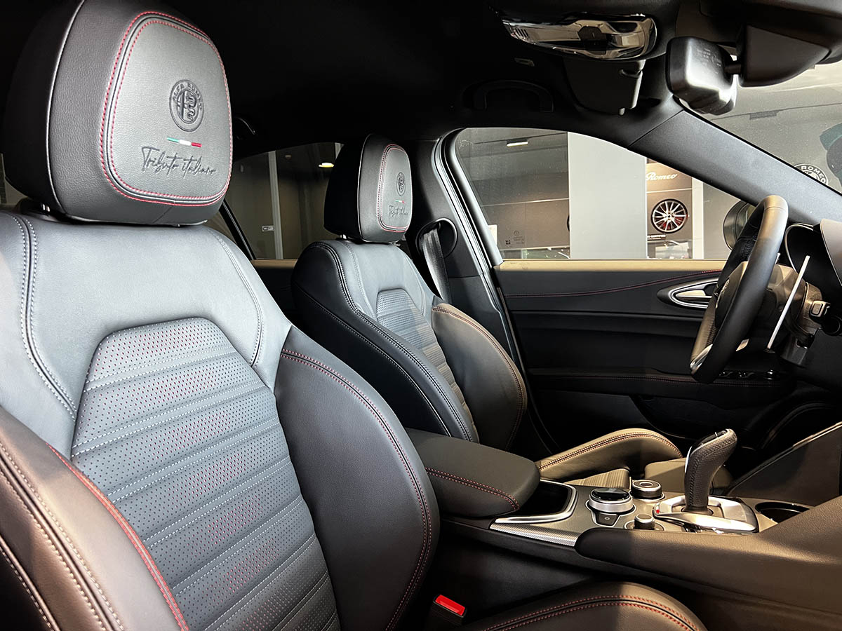 Alfa Romeo Giulia Q4 Tributo Italiano: fino al 31 marzo 2024 tua da 450 euro al mese Alfa Romeo Giulia