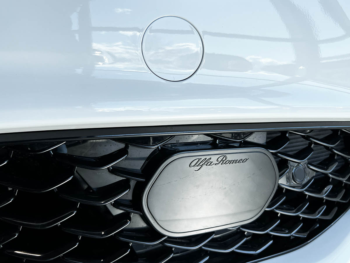 Alfa Romeo Giulia Q4 Tributo Italiano: fino al 31 marzo 2024 tua da 450 euro al mese Alfa Romeo Giulia