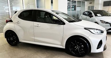 Mazda2 Hybrid 2024: due modalità di guida, un’unica missione Mazda Full Hybrid