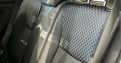 Mazda2 Hybrid 2024: due modalità di guida, un’unica missione Mazda Full Hybrid