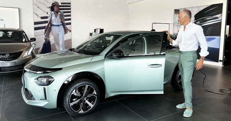 LANCIA YPSILON copia