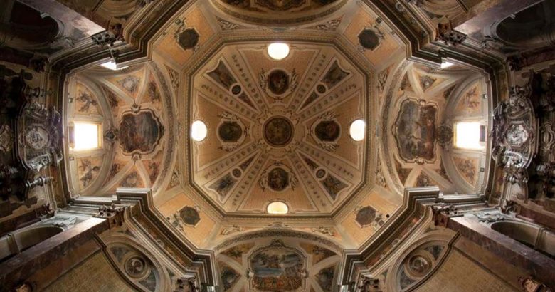 chiesa arce interno () copia