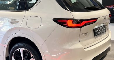 Mazda CX white