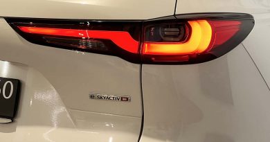 Mazda CX white