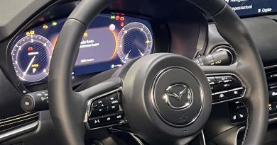 Mazda CX Homura diesel volante e contachilometri