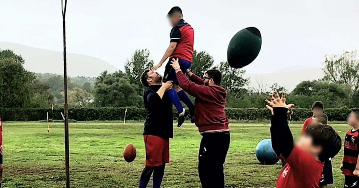 Giocatori del Ceccano Rugby in campo durante il torneo di Quidditch Rugby