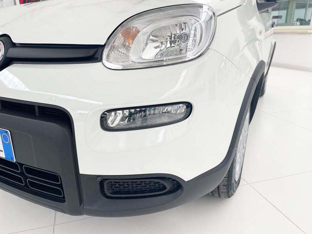 Fiat Pandina km faro anteriore
