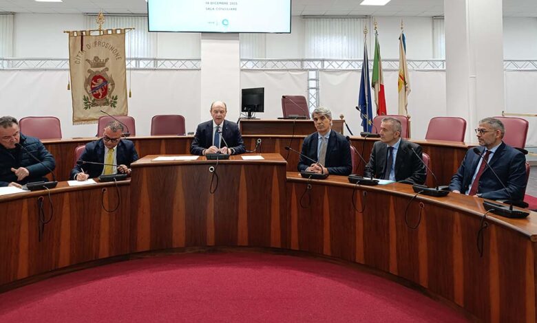 Frosinone ZONA MANIANO Finalmente l’allaccio fognario