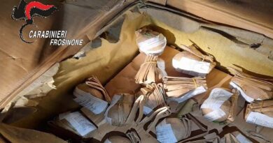 Monte San Giovanni Campano, esplosione a Chiaiamari: 52enne ferito grave, sequestrato materiale pirotecnico artigianale