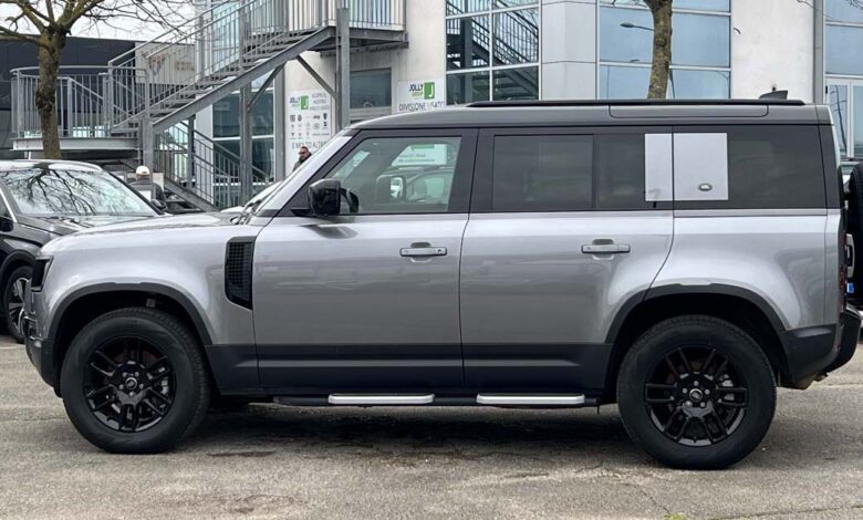 Land Rovere Defender a