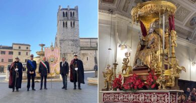 Alatri, rinnovata l’offerta del cero per San Sisto: tradizione secolare nei Vespri pontificali