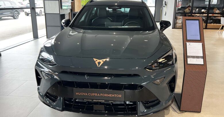 Cupra Formentor - Cupra Formentor Tribe Edition, la promozione mette in strada il crossover plug-in da 204 CV