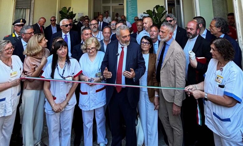 Taglio del nastro CdC e Odc Anagni copia