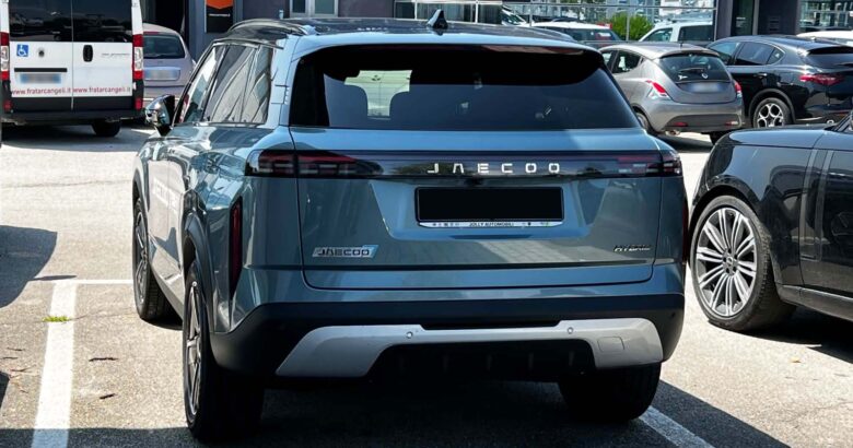 Jaecoo 7 - Jaecoo 7 full hybrid: viaggia senza bisogno della ricarica. Ad agosto è tuo da 179 euro al mese