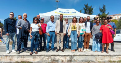 Ceccano, 120 studenti a scuola di guida sicura: prove in pista, simulatori e lezioni sui rischi al volante