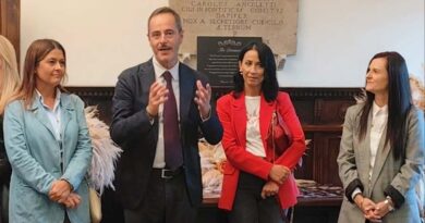 Ceccano, Eleonora Di Mario inaugura la sua prima mostra fotografica: “The Dreamer” a Palazzo Angeletti-Antonelli