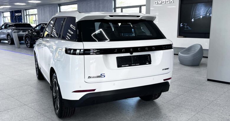 JAECOO 5 - Jaecoo 5: da 129 euro al mese fino al 31 ottobre 2026. Design, motori e consumi del SUV compatto che piace sempre di più